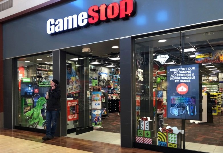 Loja De Jogos De Gamestop Em Bologna. Itália Imagem de Stock